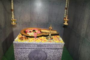 h. Trayambakeshvara